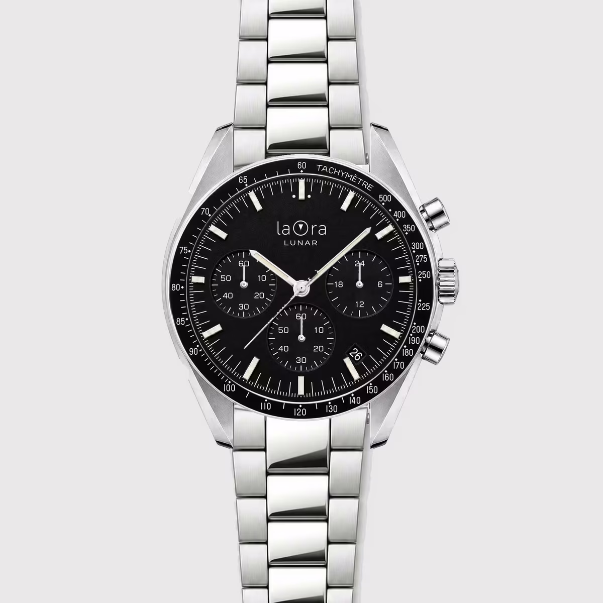 Lunar de acero con bisel negro de taquímetro, esfera negra y brazalete de acero